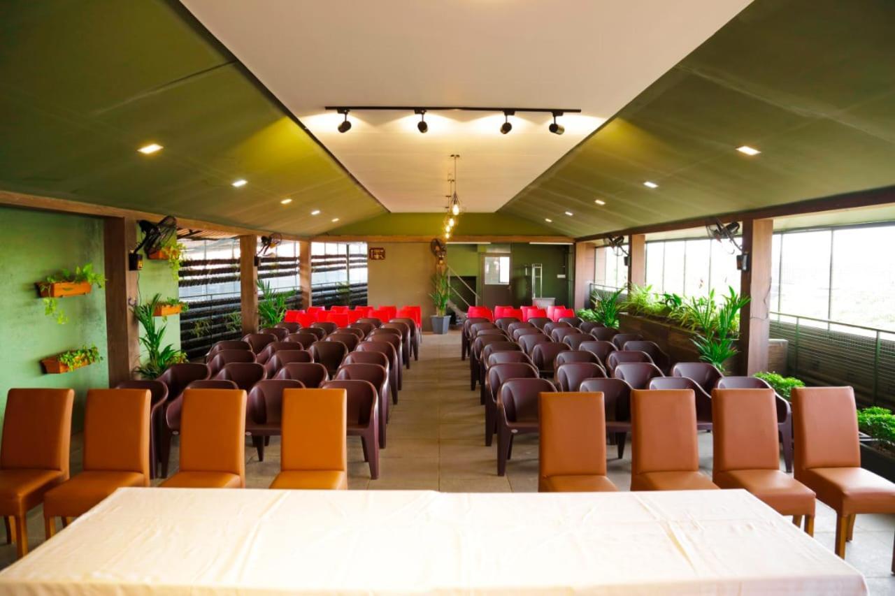 Kb Residency Hotel Kozhikode Buitenkant foto