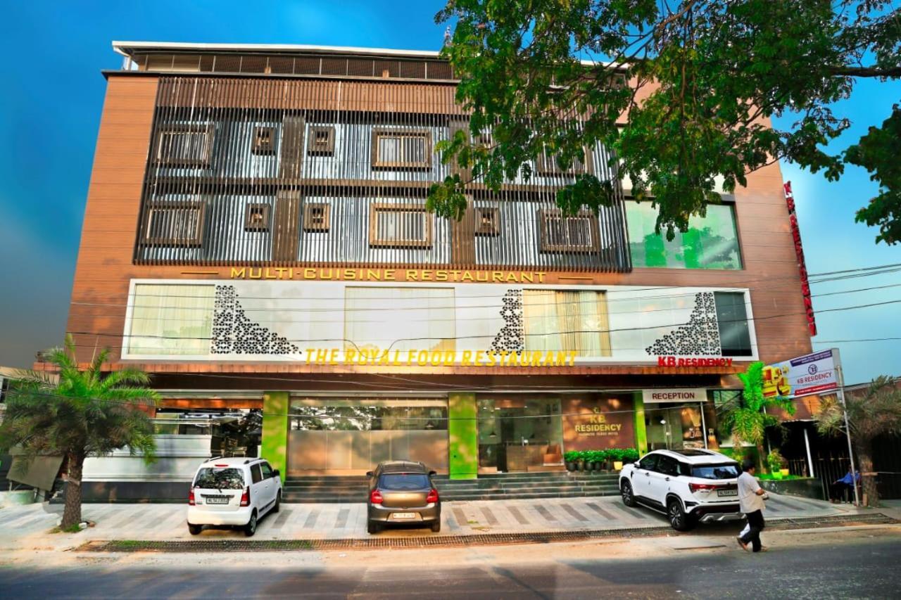 Kb Residency Hotel Kozhikode Buitenkant foto